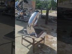 Tác phẩm điêu khắc trừu tượng nổi tiếng theo phong cách hiện đại bằng kim loại để trang trí trong nhà